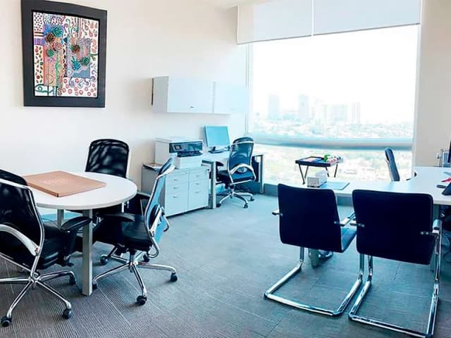 Coworking Arcos Bosques en Paseo de Los Tamarindos 400 Piso 21 y 26 Sección Poniente Torre A, Bosques de las Lomas, Cuajimalpa de Morelos, 05120 Ciudad de México, CDMX, México - 