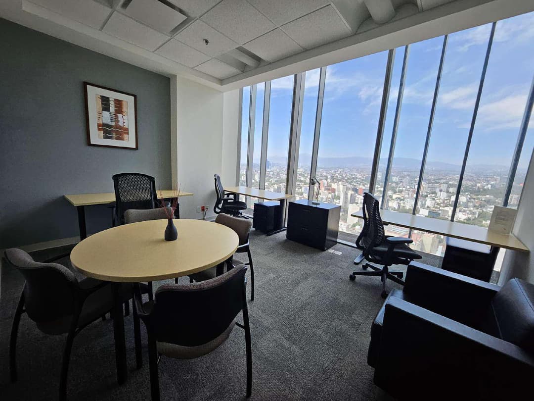 Coworking Torre New York Life en Av. P.º de la Reforma 342, Juárez, Cuauhtémoc, 06500 Ciudad de México, CDMX, México - Avenida Paseo de la Reforma 342