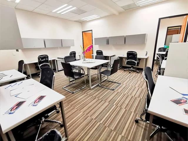 Coworking Skalia en Av. Empresarios 135, Puerta de Hierro, 45116 Zapopan, Jal., México - Avenida Empresarios 135