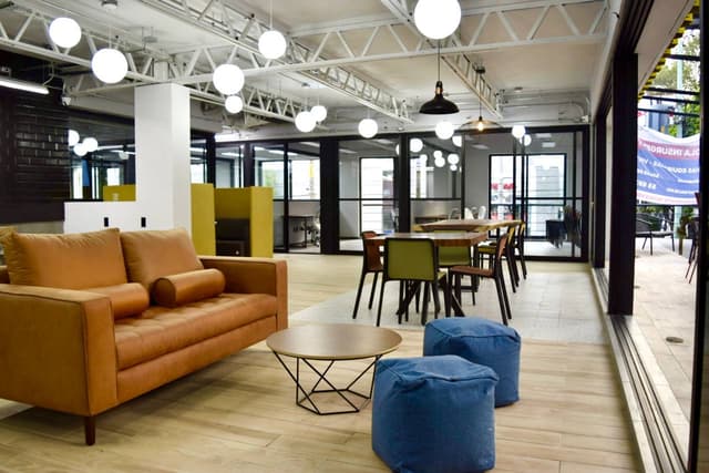 Coworking Insurgentes Sur 1248 en Av. Insurgentes Sur 1248, Col del Valle Sur, Benito Juárez, 03200 Ciudad de México, CDMX, México - Avenida Insurgentes Sur 1248